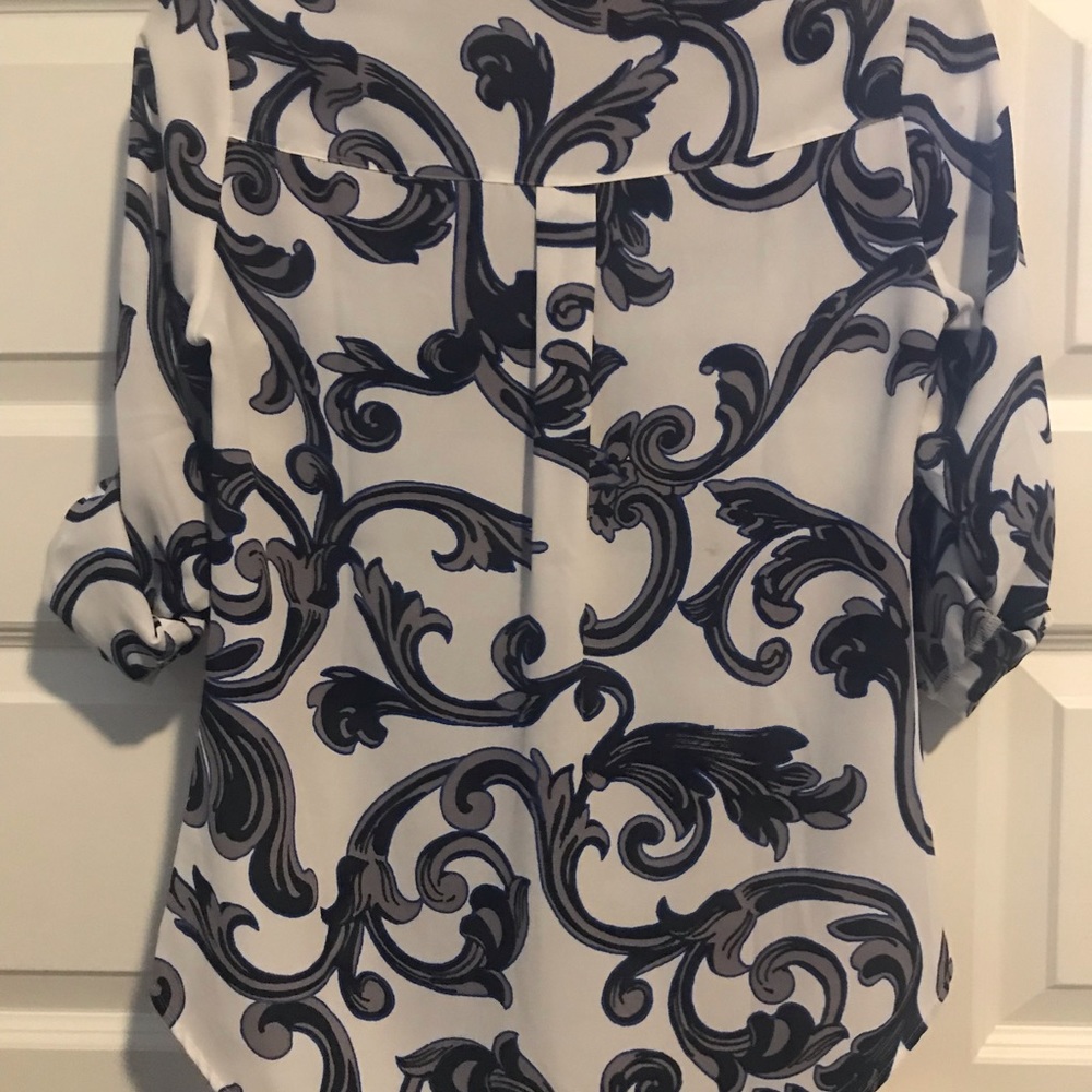 Pre-Owned Express size XS Blouse.